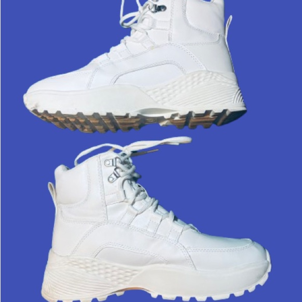Wild Fable "Corene" Chunky High-Top Sneaker in white